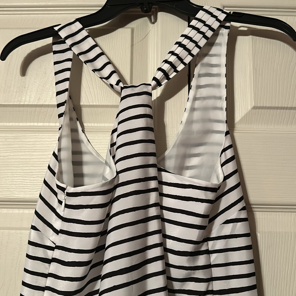 J Crew sz 4 Black/White Racerback  Lined Sheath Dress. underarm Zipper. - Picture 4 of 6